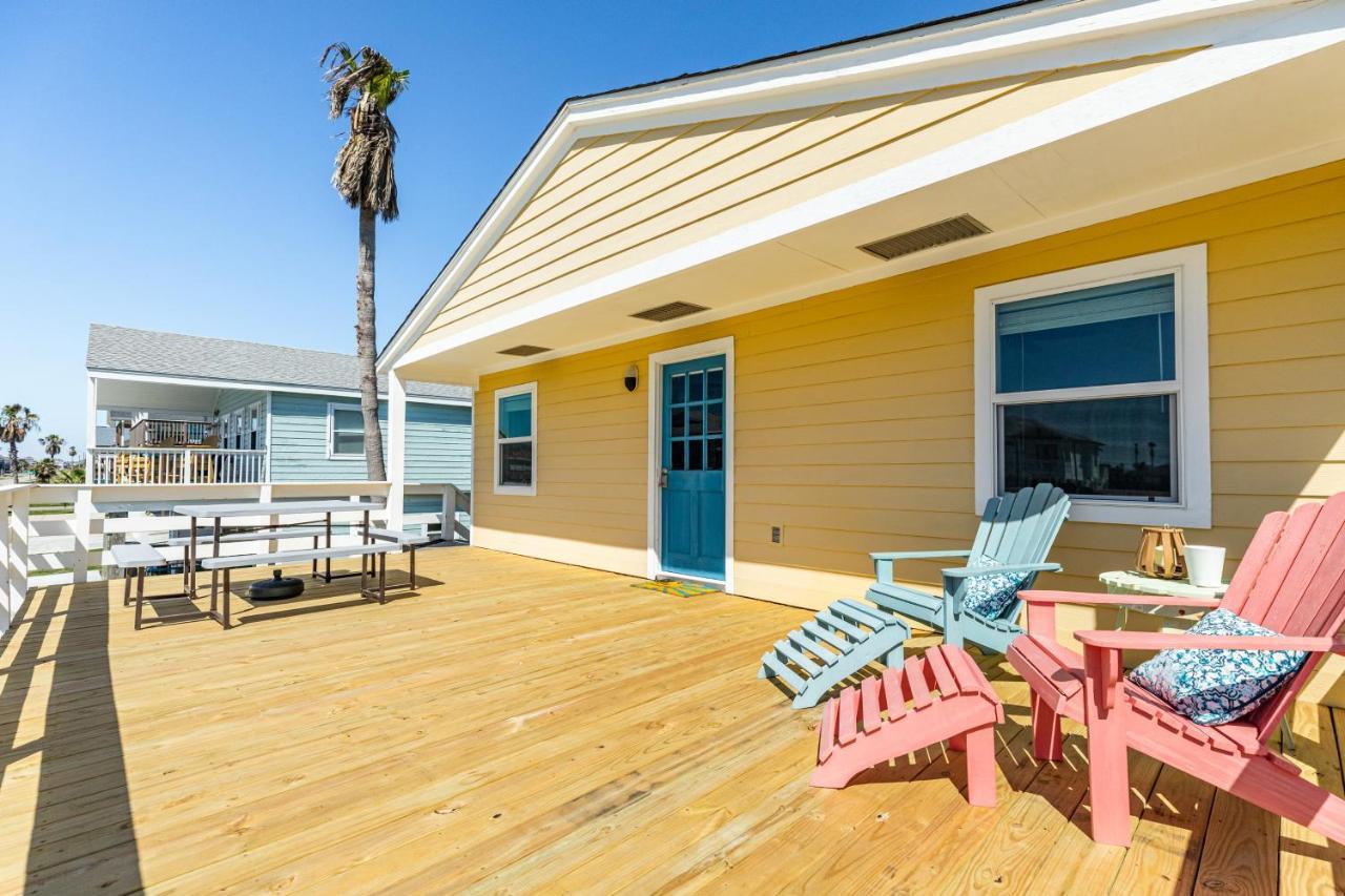 Sunny Daze Walk To Beach 2 Decks Pet Friendly Has A Mini Bar Galveston Buitenkant foto